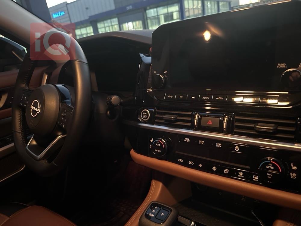 نیسان پاسفایندەر